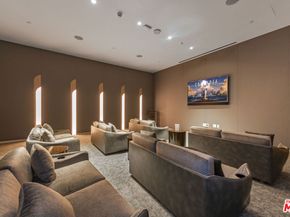 877 Francisco Street 919, Los Angeles CA 90017