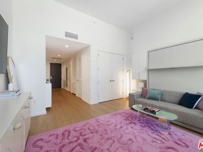 877 Francisco Street 919, Los Angeles CA 90017