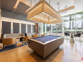 877 Francisco Street 919, Los Angeles CA 90017