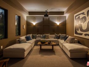 4828 Radford Avenue, Valley Village CA 91607