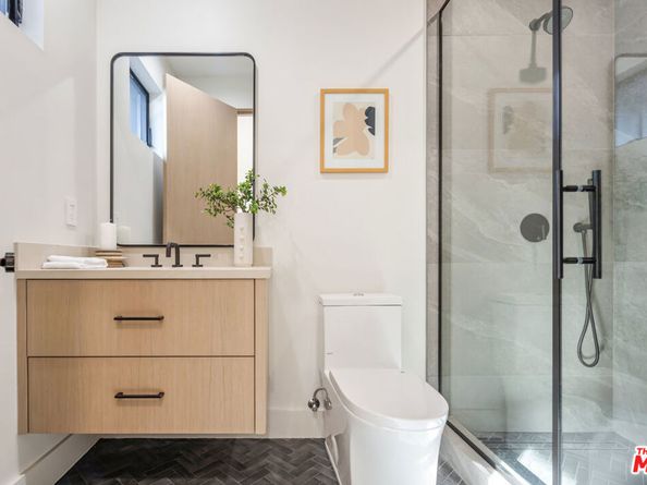 4828 Radford Avenue, Valley Village CA 91607