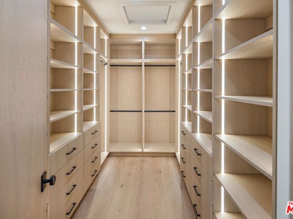 4828 Radford Avenue, Valley Village CA 91607