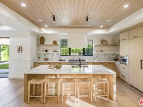 4828 Radford Avenue, Valley Village CA 91607