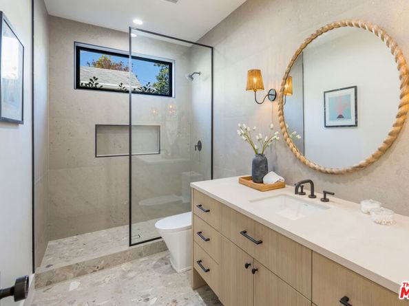 4828 Radford Avenue, Valley Village CA 91607