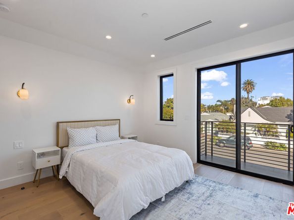 3021 Stanford Avenue, Marina Del Rey CA 90292