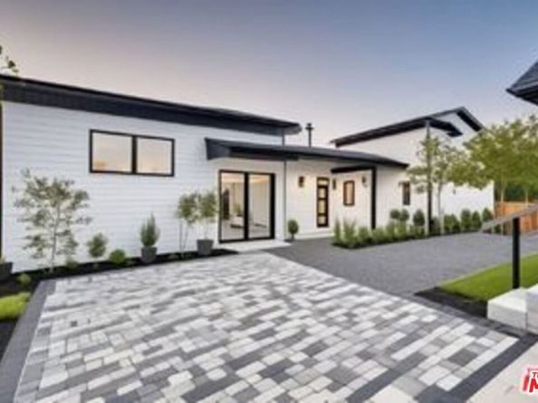 1207 S Harvard Boulevard, Los Angeles CA 90006