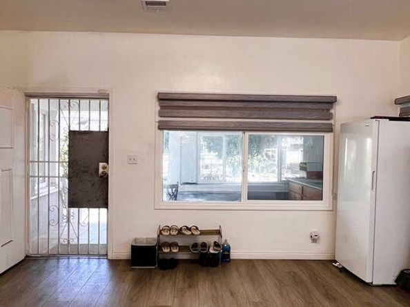 1207 S Harvard Boulevard, Los Angeles CA 90006