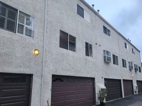 9344 Via Crema, Burbank CA 91504