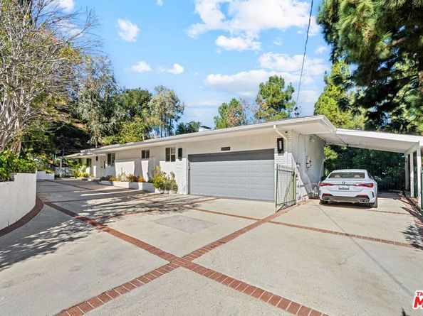 12004 Briarvale Lane, Studio City CA 91604