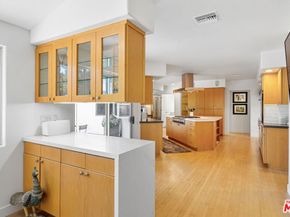 12004 Briarvale Lane, Studio City CA 91604