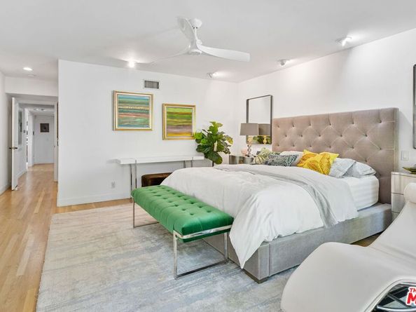 12004 Briarvale Lane, Studio City CA 91604