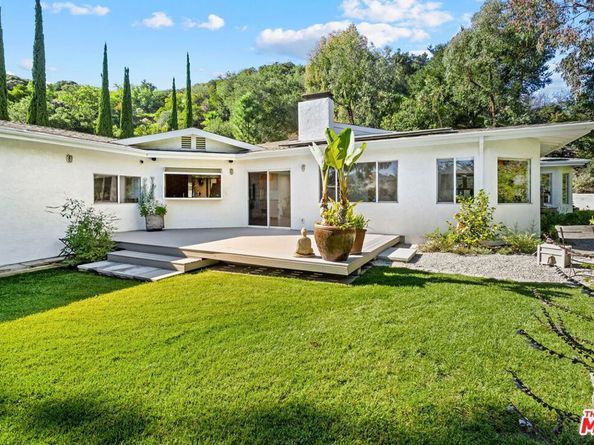 12004 Briarvale Lane, Studio City CA 91604