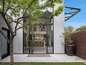 5751 Valley Oak Drive, Los Angeles CA 90068