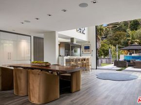 5751 Valley Oak Drive, Los Angeles CA 90068