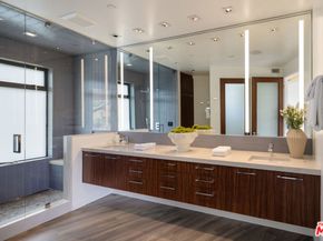 5751 Valley Oak Drive, Los Angeles CA 90068