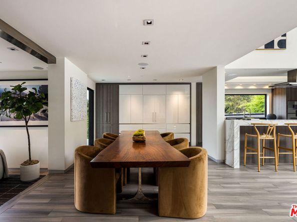 5751 Valley Oak Drive, Los Angeles CA 90068