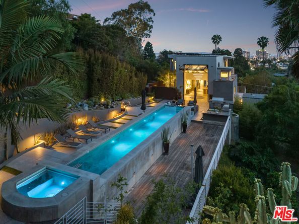 5751 Valley Oak Drive, Los Angeles CA 90068