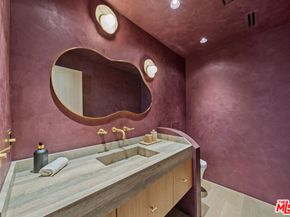 11351 Dona Lisa Drive, Studio City CA 91604