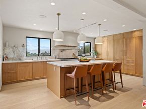 11351 Dona Lisa Drive, Studio City CA 91604