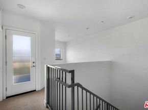 2974 Ripple Place 203, Los Angeles CA 90039