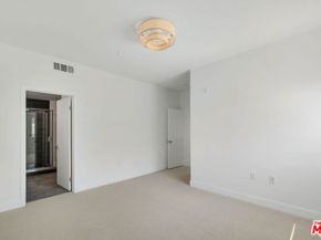 2974 Ripple Place 203, Los Angeles CA 90039