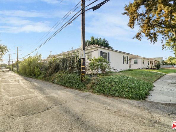 2626 26th Street, Santa Monica CA 90405