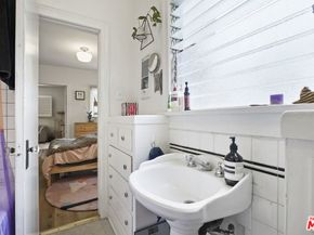 1811 Effie Street, Los Angeles CA 90026