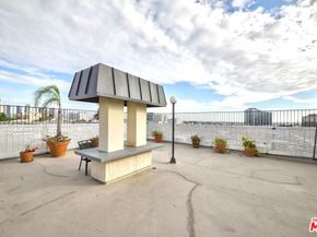 421 S La Fayette Park Place 301, Los Angeles CA 90057