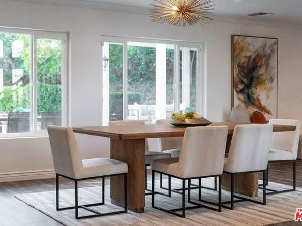 3831 Saint Johnswood Drive, Woodland Hills CA 91364