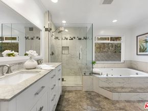 3831 Saint Johnswood Drive, Woodland Hills CA 91364