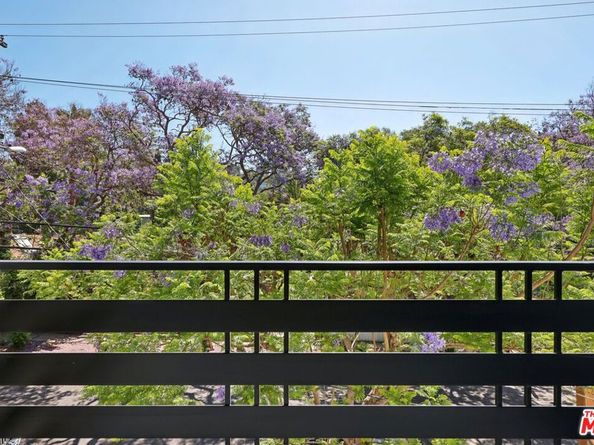 2113 Holly Drive, Los Angeles CA 90068