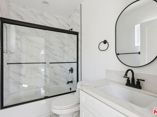 2113 Holly Drive, Los Angeles CA 90068