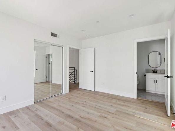 2113 Holly Drive, Los Angeles CA 90068