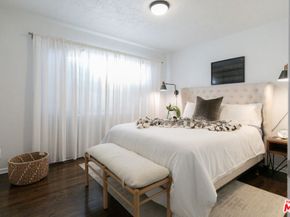 2415 8th Avenue, Los Angeles CA 90018