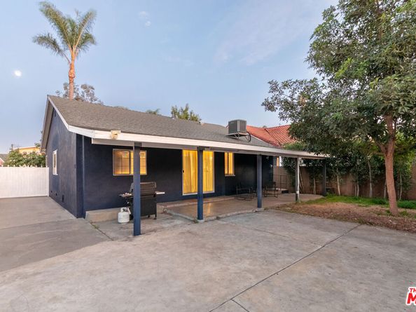 2415 8th Avenue, Los Angeles CA 90018