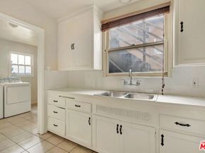 3725 S Victoria Avenue, Los Angeles CA 90016