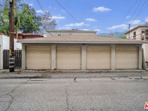 2907 W Riverside Drive, Burbank CA 91505