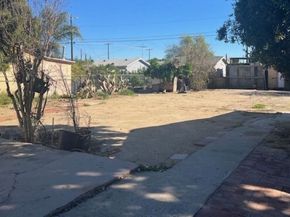 13678 Filmore Street, Pacoima CA 91331