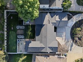 4210 N Sepulveda Boulevard, Sherman Oaks CA 91403