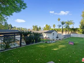 4210 N Sepulveda Boulevard, Sherman Oaks CA 91403