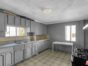 275 S Union Avenue, Los Angeles CA 90026