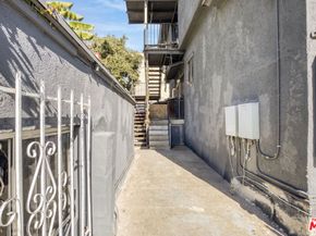 275 S Union Avenue, Los Angeles CA 90026