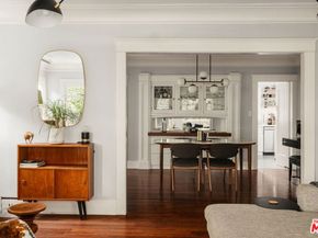 7030 De Longpre Avenue, Los Angeles CA 90028