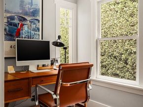 7030 De Longpre Avenue, Los Angeles CA 90028