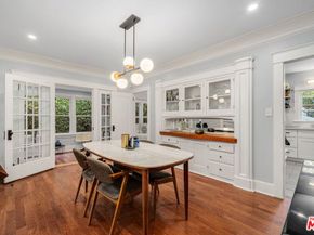 7030 De Longpre Avenue, Los Angeles CA 90028