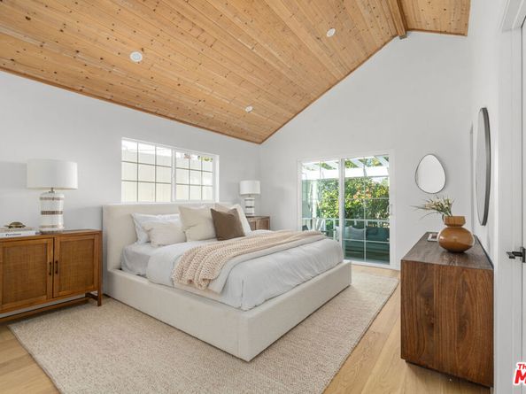 6501 W 83rd Street, Los Angeles CA 90045