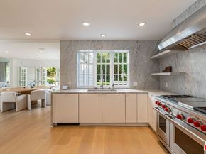 1248 N Wetherly Drive, Los Angeles CA 90069