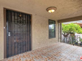 1492 W 28th Street, Los Angeles CA 90007