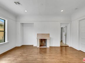 1492 W 28th Street, Los Angeles CA 90007