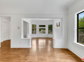 1492 W 28th Street, Los Angeles CA 90007